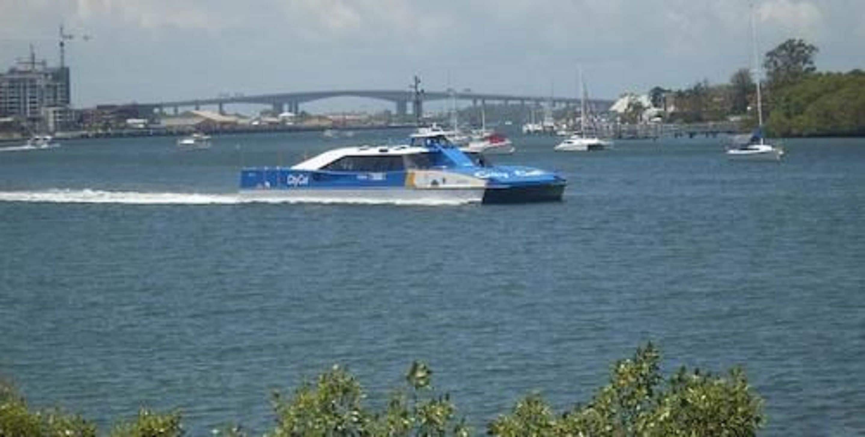 Foto - Kingsford Riverside Inn