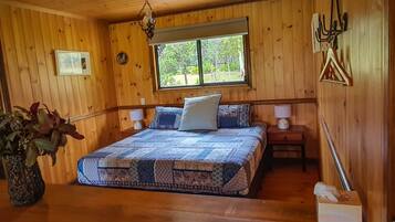 1 bedroom, premium bedding, bed sheets