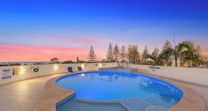 Aquarius Resort