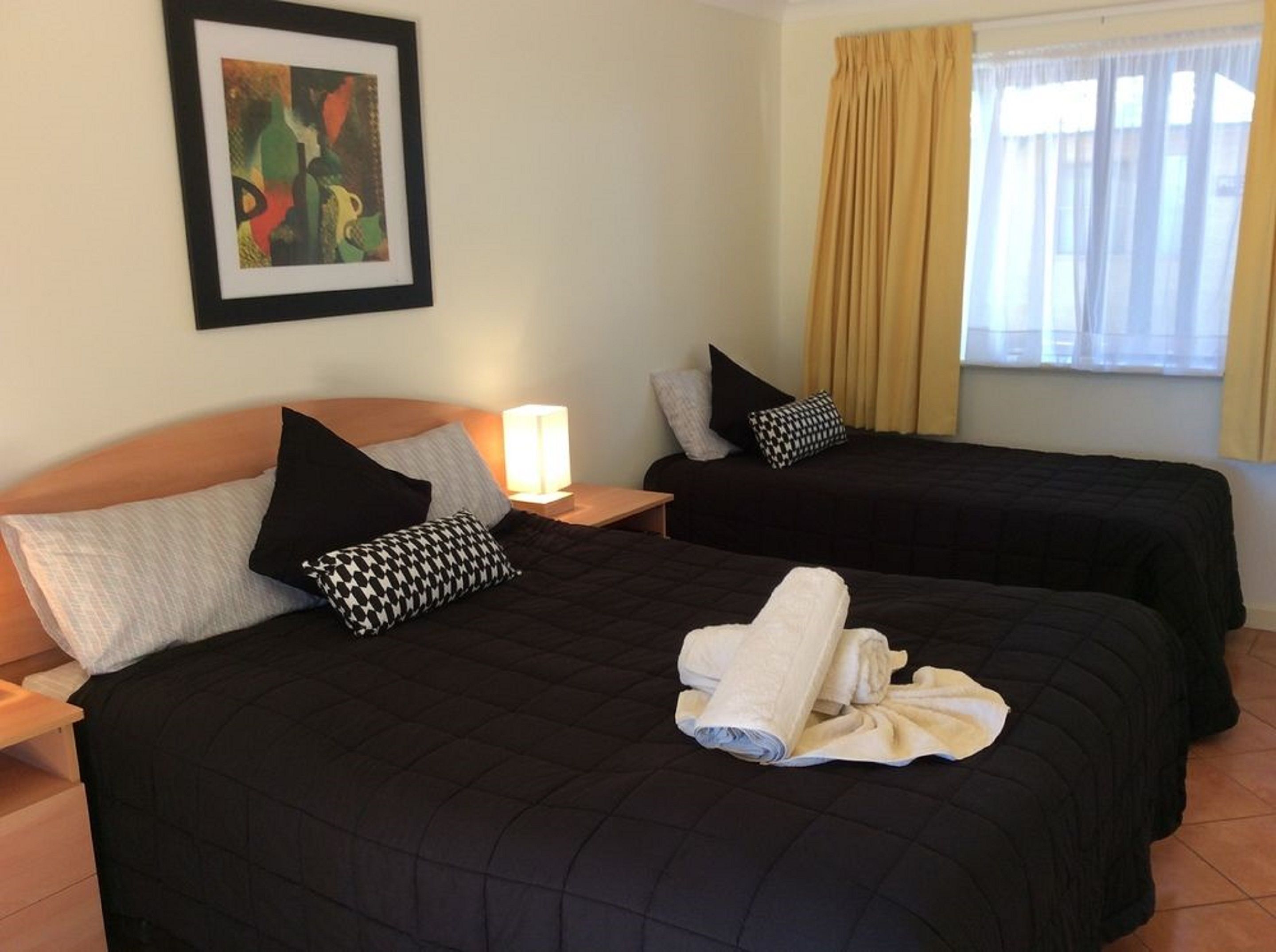 標準客房, 非吸煙房, 共用浴室 (Double Room Share Facilit) | 熨斗/熨衫板、嬰兒床 (收費)、免費 Wi-Fi、床單