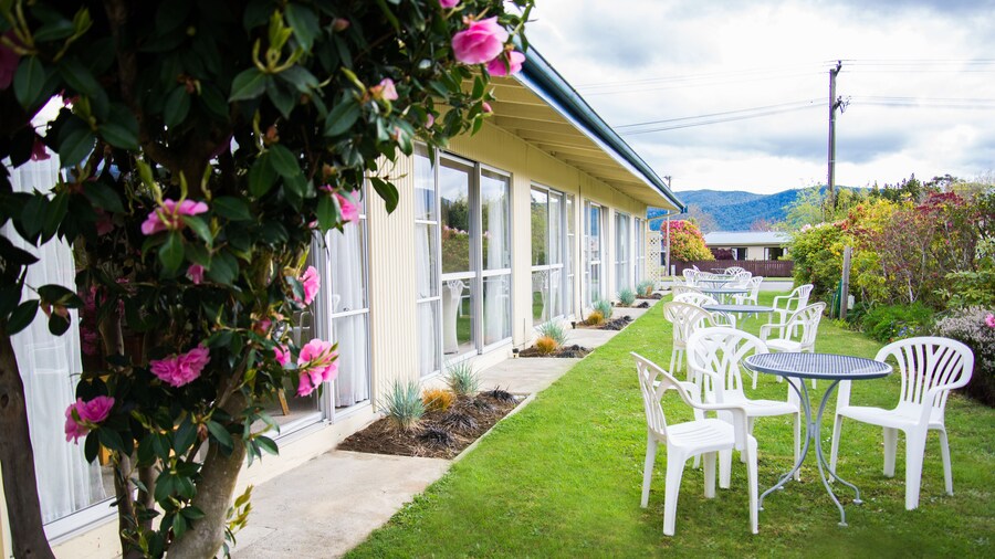 Alpenhorn Motel