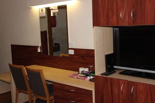 家庭房 (FAMILY ROOM) | 客房服务设施