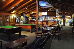 Bar (en la propiedad)