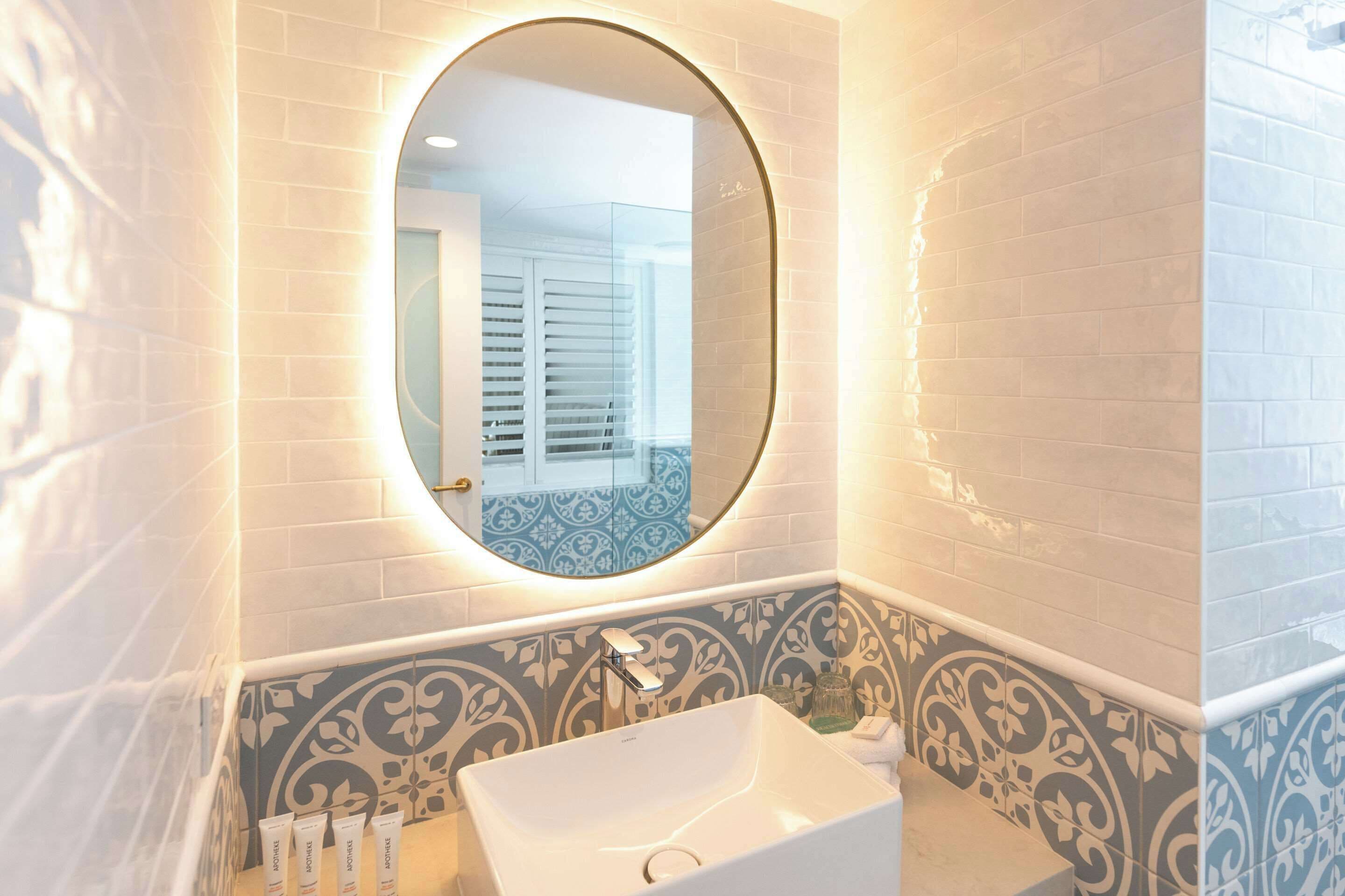 in-room safe, individually furnished, desk, laptop workspace