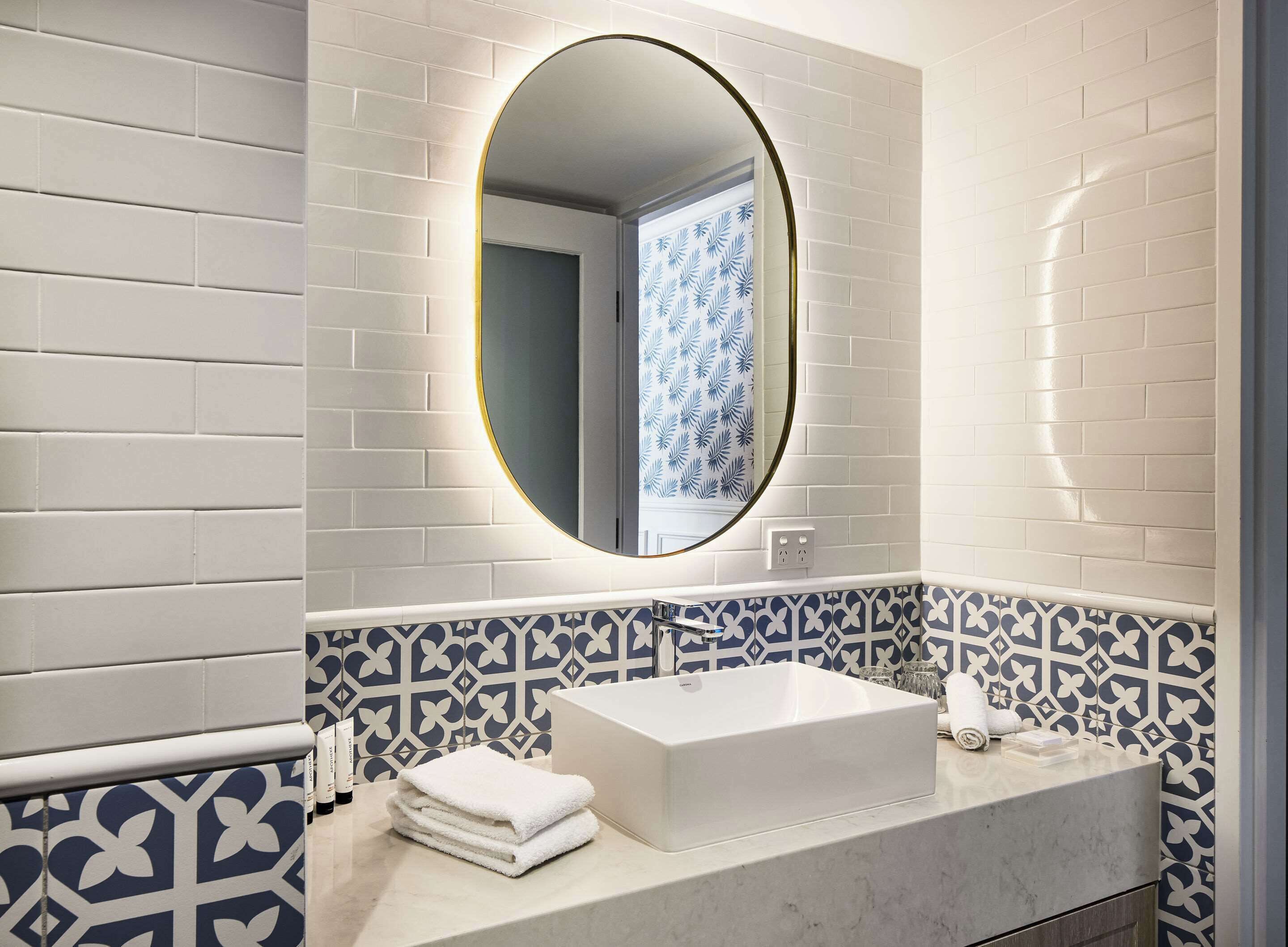 in-room safe, individually furnished, desk, laptop workspace