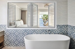 Ducha, cabezal de ducha con hidromasaje, artículos de tocador gratuitos