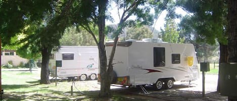 Powered Site - Caravan and Motor Homes | Bed sheets