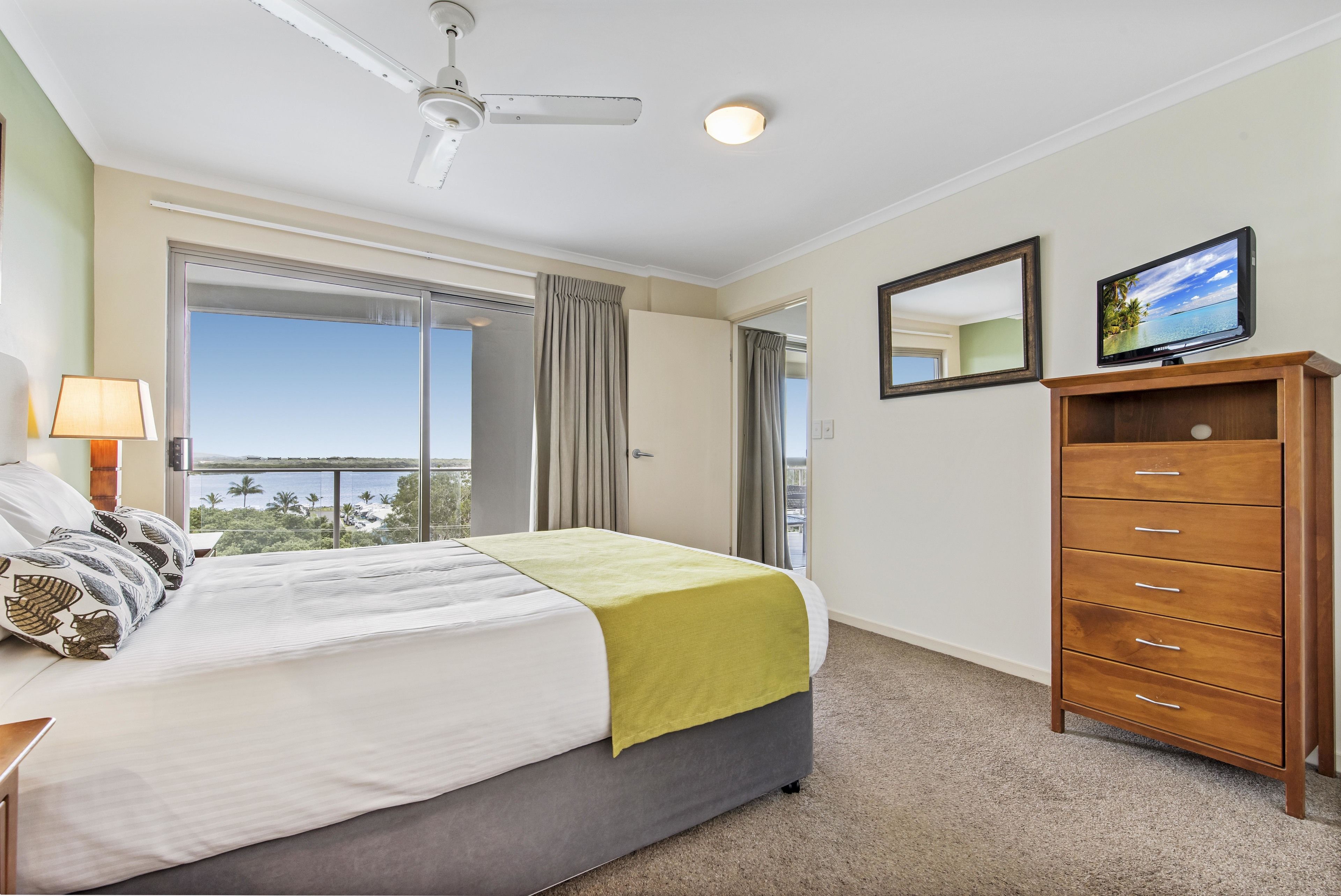 2 bedroom ocean view - level 3 and 4 | 2 bedrooms, individually decorated, individually furnished