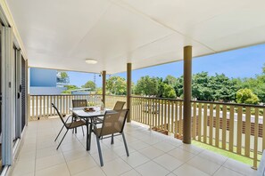 Standaard appartement, meerdere slaapkamers, niet-roken, keuken (4BRM RIVERFRONT) | Terras