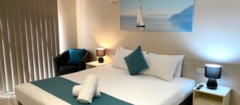 Cityville Apartments & Motel