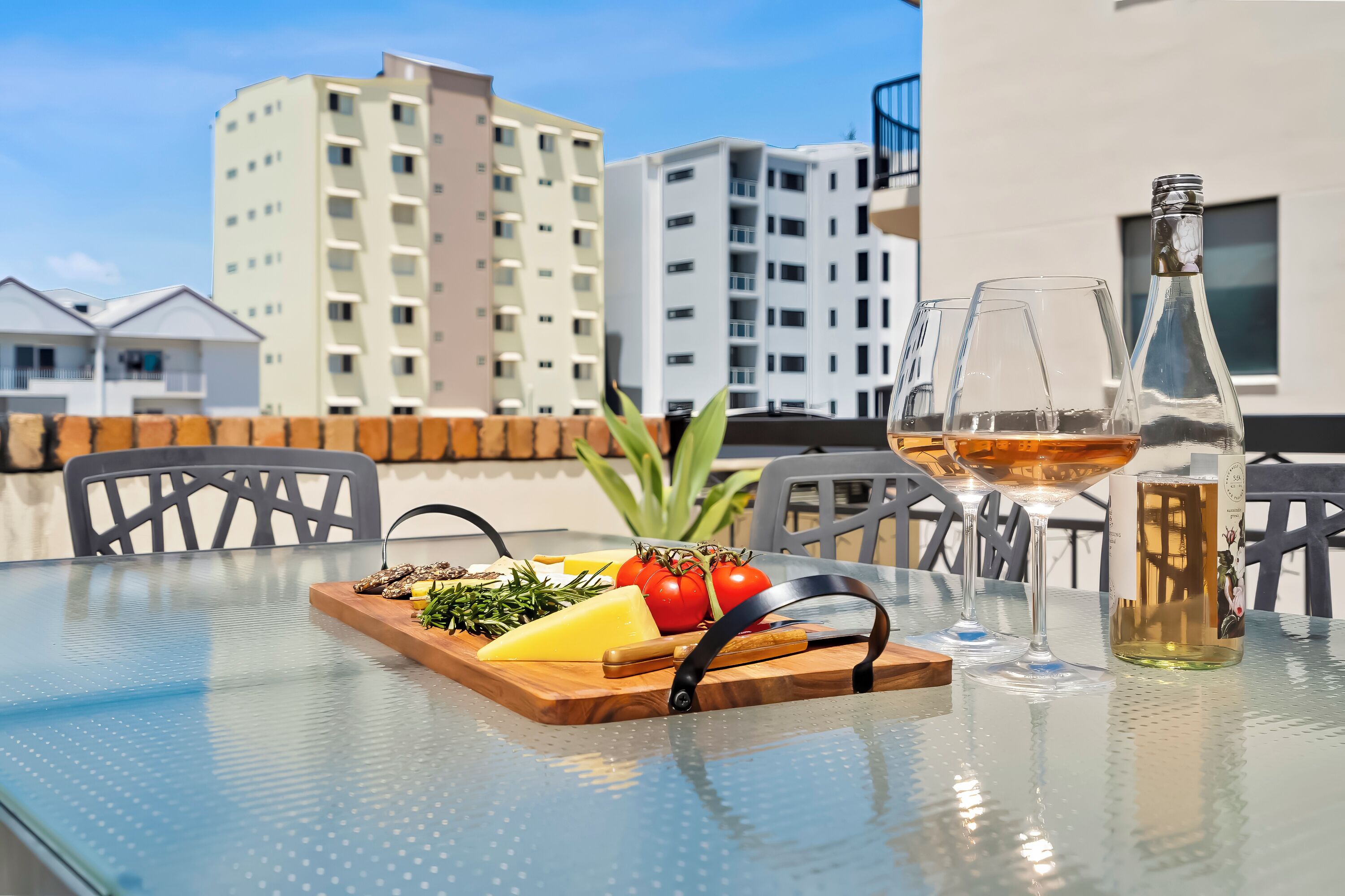 Leilighet – standard, flere soverom, ikke-røyk, kjøkken (3 Brm Apartment) | Terrasse/patio