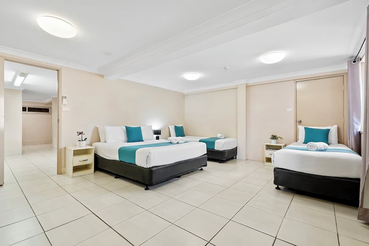 3 Bedroom Riverfront Apartment