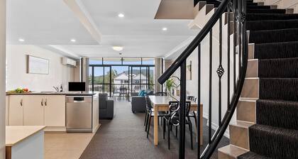 Cityville Apartments & Motel