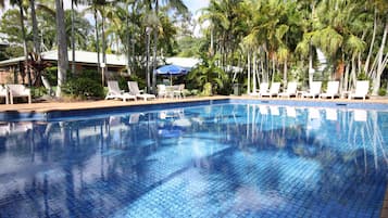 Outdoor pool, pool loungers