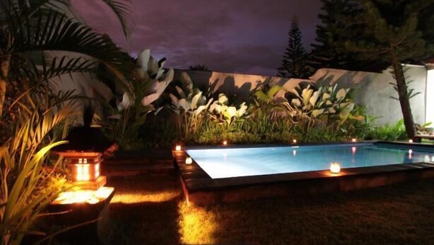 Outdoor pool - Evita Villa (Sukawati)
