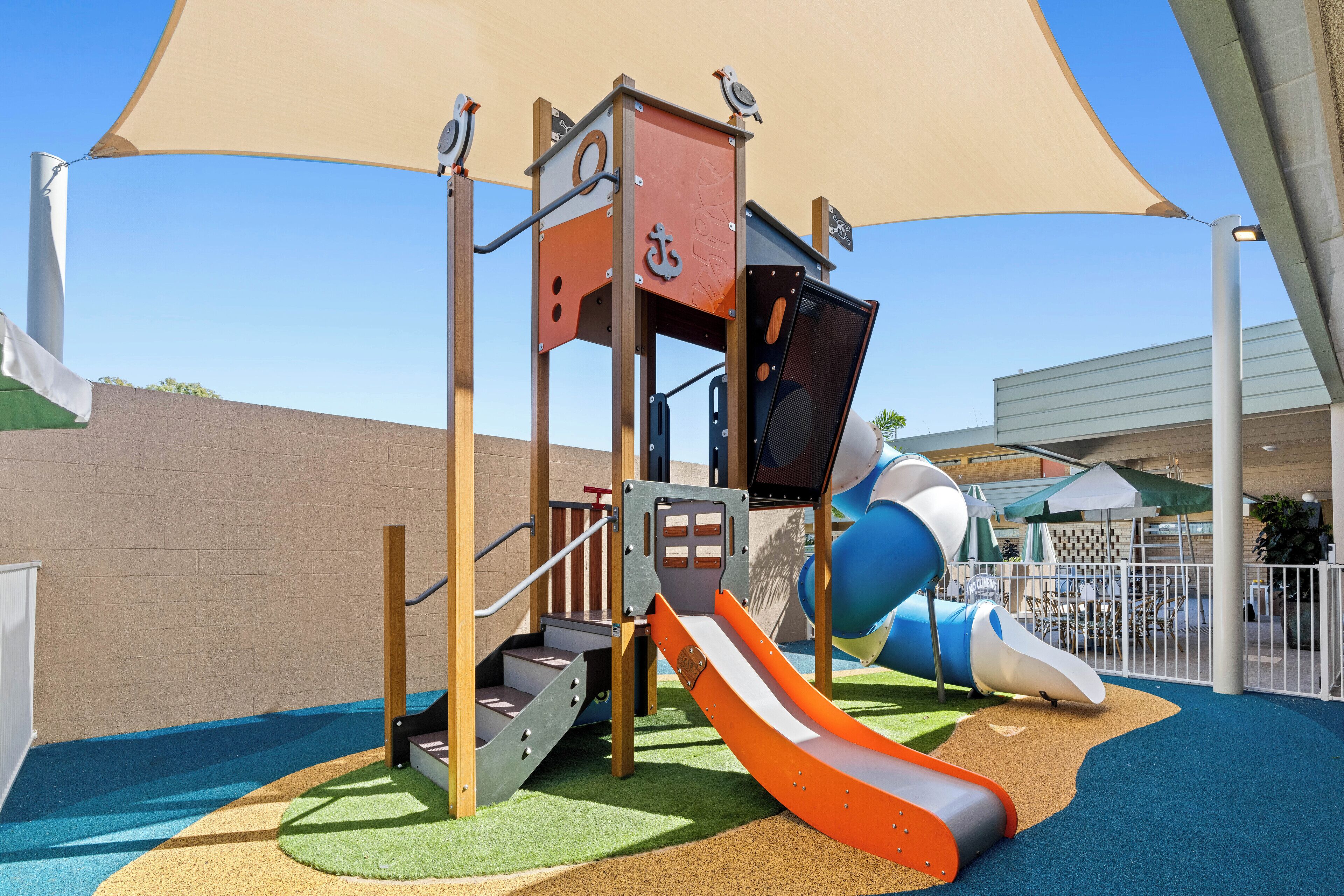 Children’s play area – outdoor