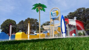 Außen-Kinderspielplatz