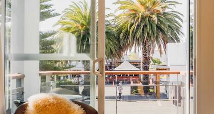 Sumner Bay Motel & Apartments