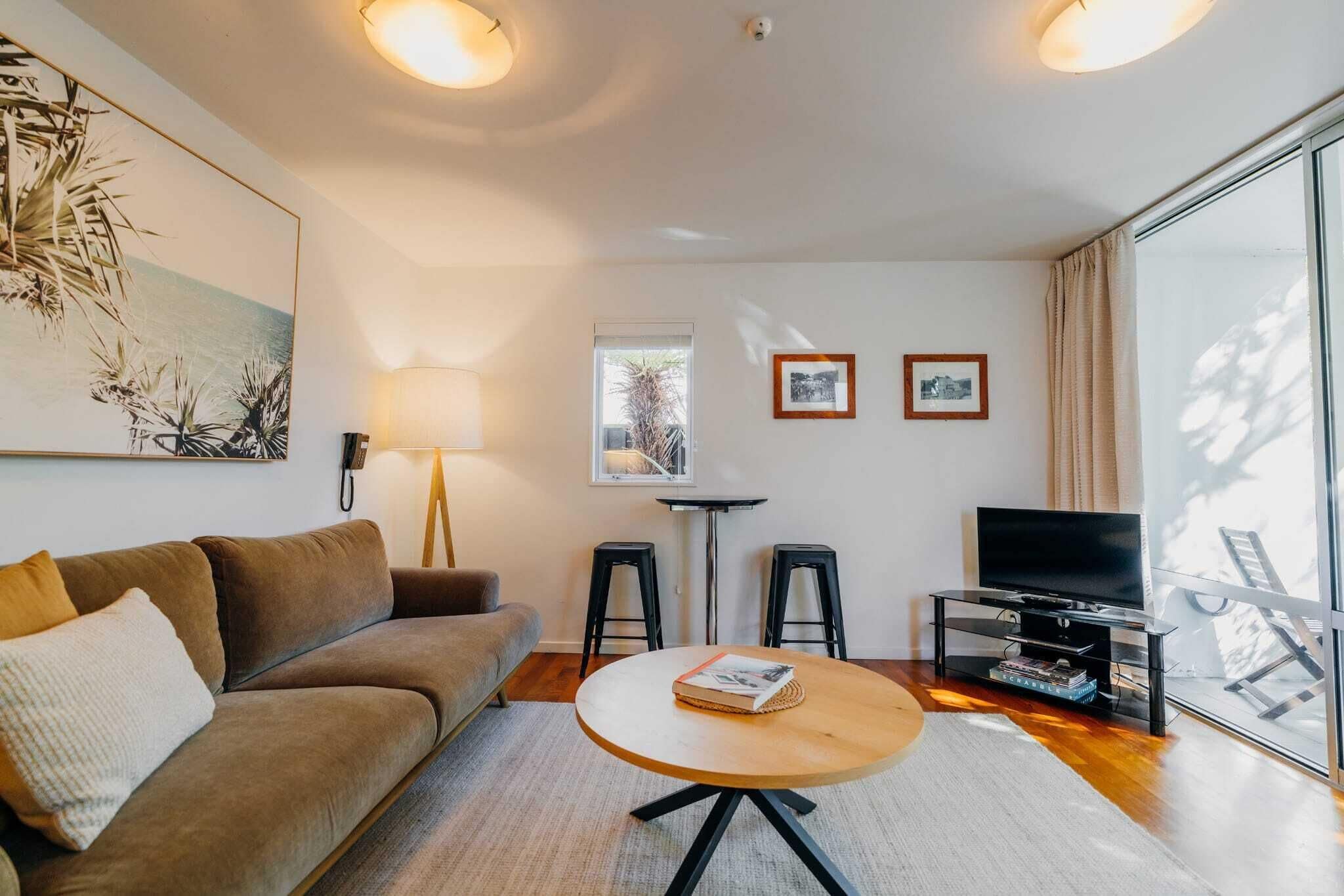 Family Apartment, 2 Bedrooms | Living area