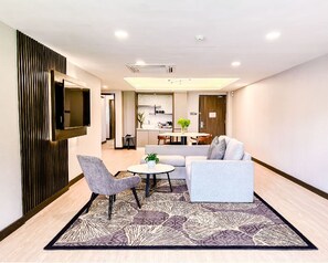 3 Bedroom Pool Terrace | Living area