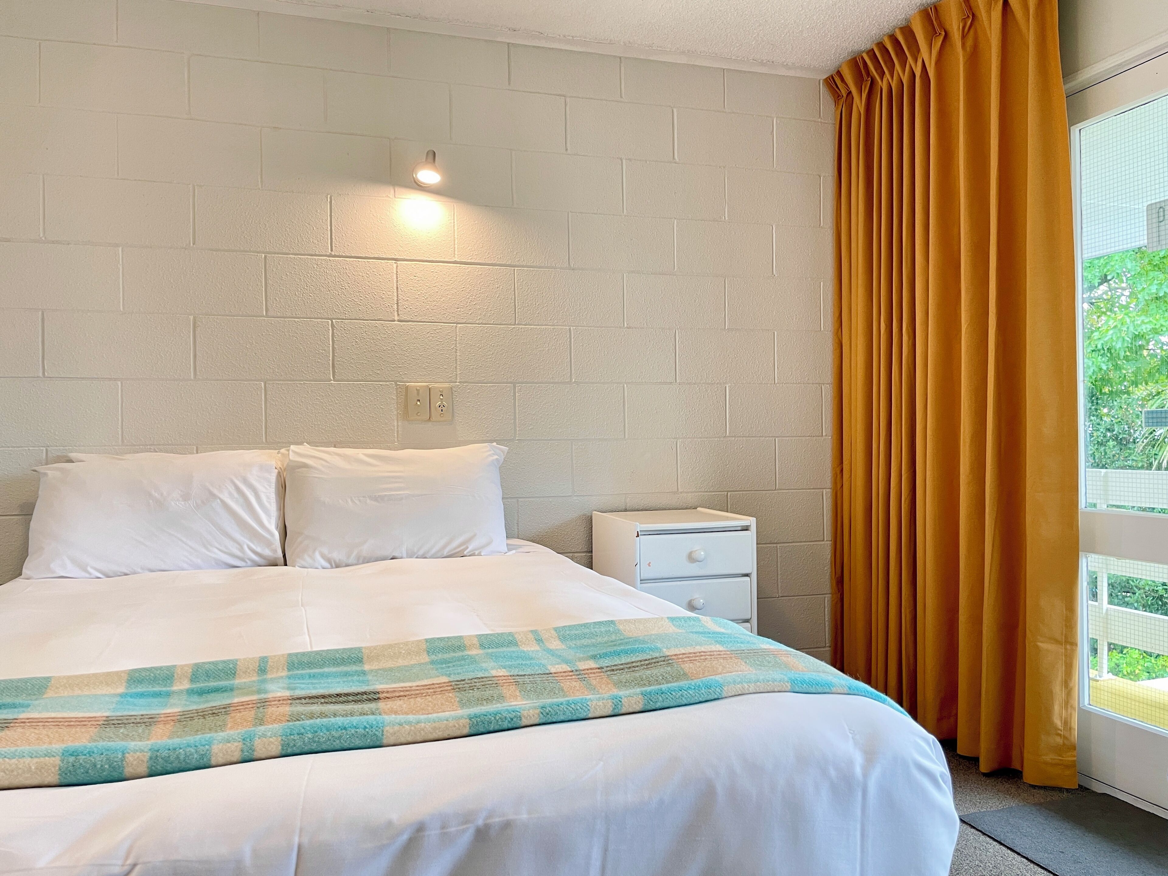 Truy cập Internet không dây miễn phí, bộ trải giường 