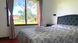 1 غرفة نوم ومكواة/لوح كي