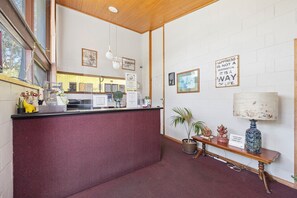 Reception - Coal Creek Motel (Korumburra)