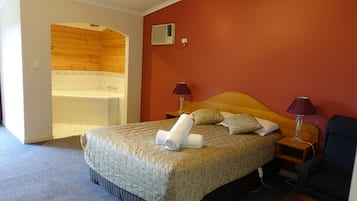 Rom – deluxe, ikke-røyk, balkong (Deluxe Spa Room) | Wi-fi (inkludert) og sengetøy