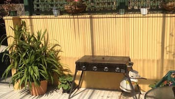 BBQ/ํผํฌ๋ ๊ณต๊ฐ