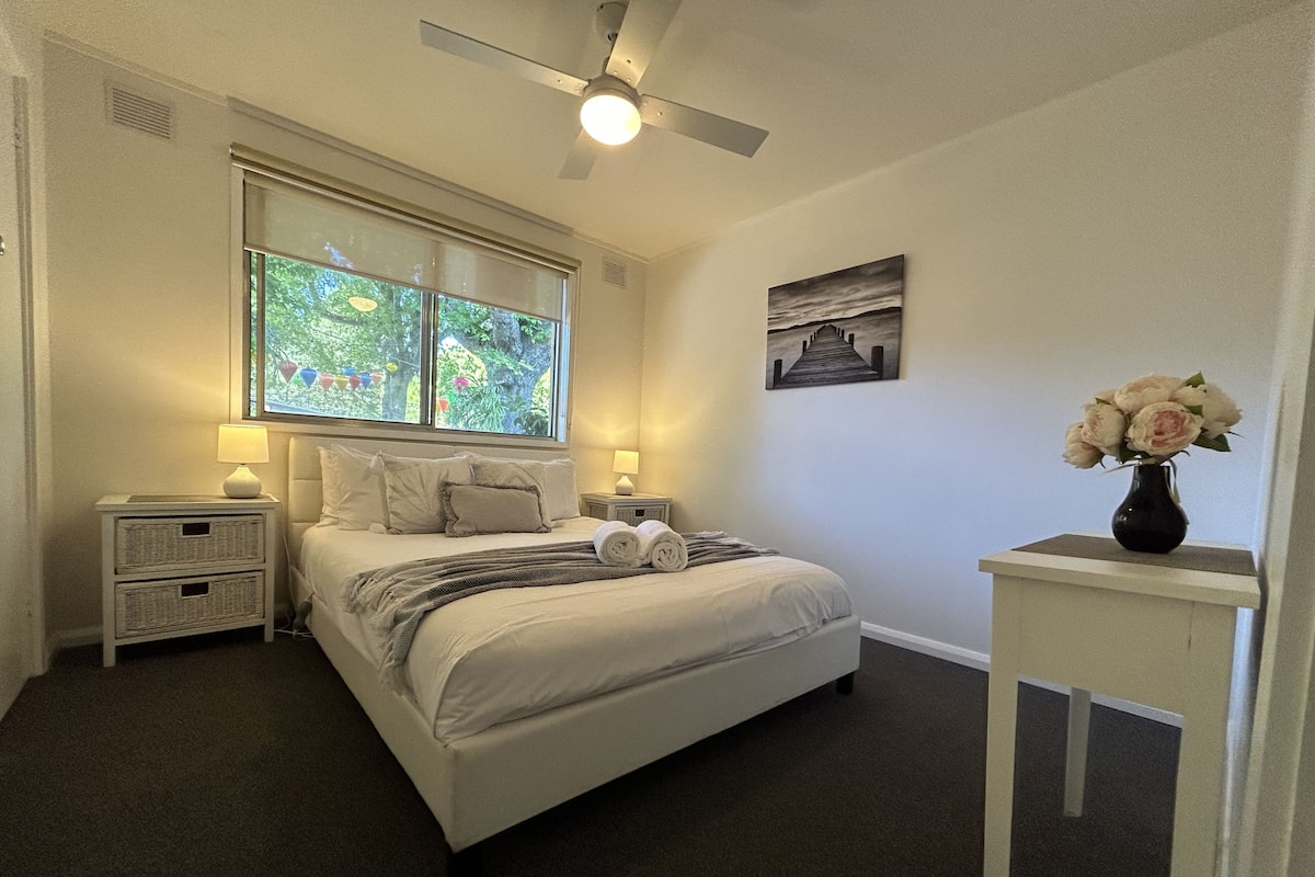 Standard-Suite, 1 Queen-Bett und Schlafsofa