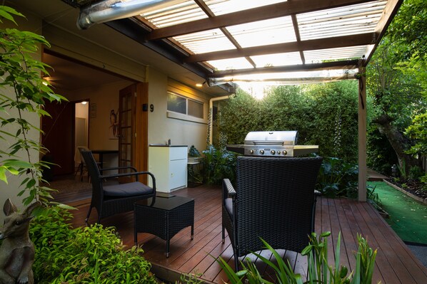 Terrace/patio - Adina Lodge Holiday Units (Bright)