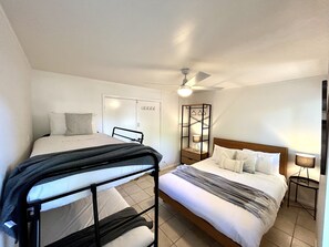 Deluxe Apartment, 2 Bedrooms, Garden View