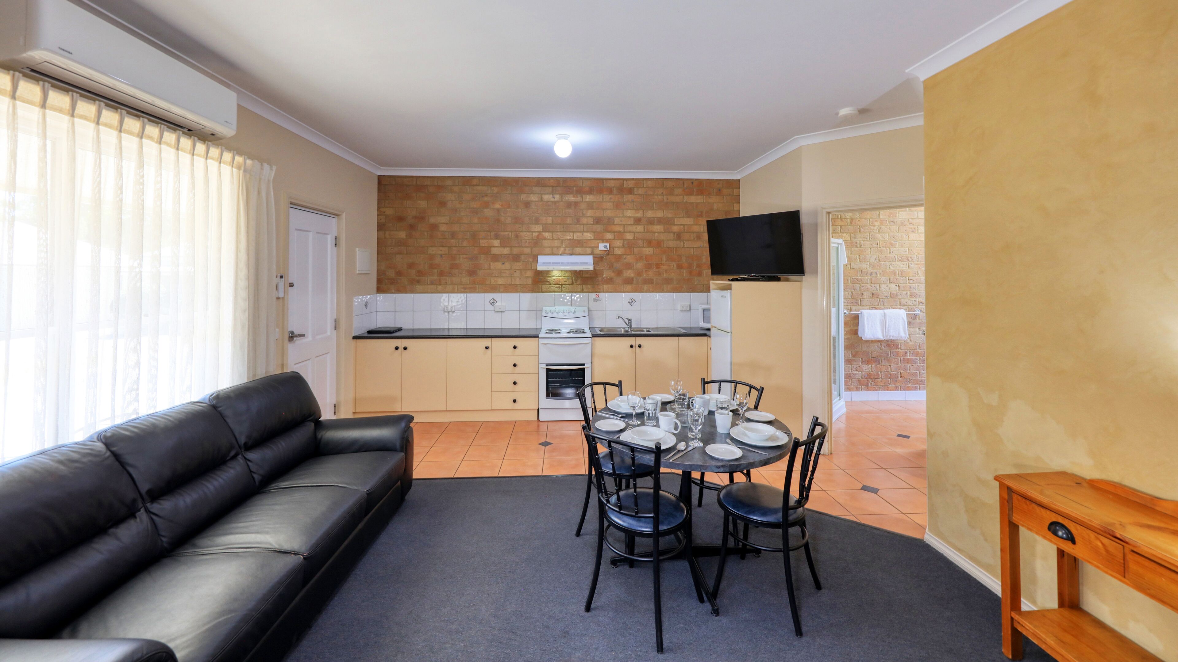 1 Bedroom Apartment (Self Contained) | Living area | 39-inch LCD TV with digital channels, TV