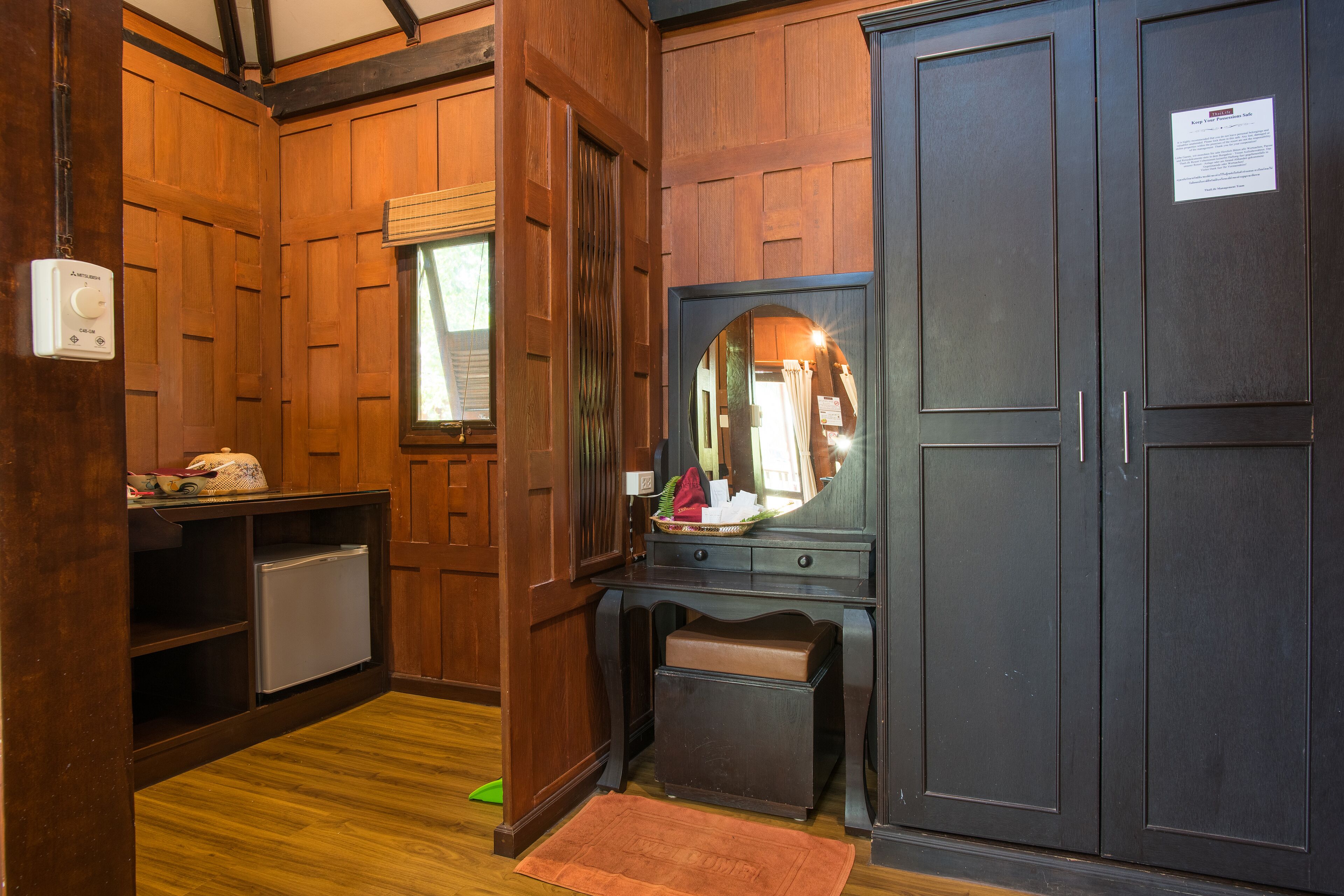 1 bedroom, in-room safe, free wifi, bed sheets