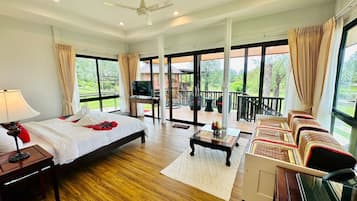 Dusita1 - No pets allowed | 1 bilik tidur, peti besi dalam bilik, Wi-fi percuma, cadar katil