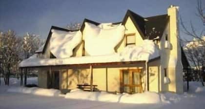 Whitestone Cottages