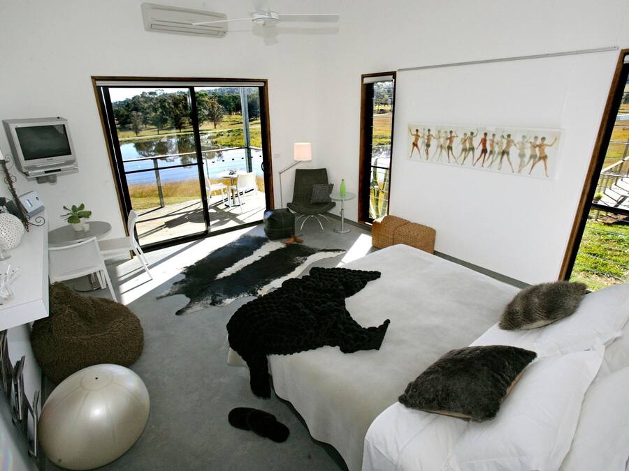 Premium bedding, down comforters, pillowtop beds, minibar