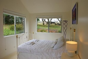 Suite estándar, 2 habitaciones, para no fumadores, cocineta (The Terrace) | Escritorio, tabla de planchar con plancha y cunas gratuitas 