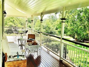 Suite estándar, 2 habitaciones, no fumadores, cocina (Dovecote Cottage) | Vistas del balcón