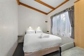 Fer et planche à repasser, Wi-Fi gratuit, draps fournis