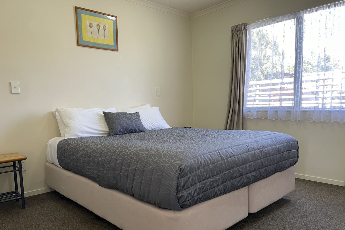 Appartement, plusieurs lits (Rm 3. Suite) | 1 chambre, décoration personnalisée, bureau, chambres insonorisées