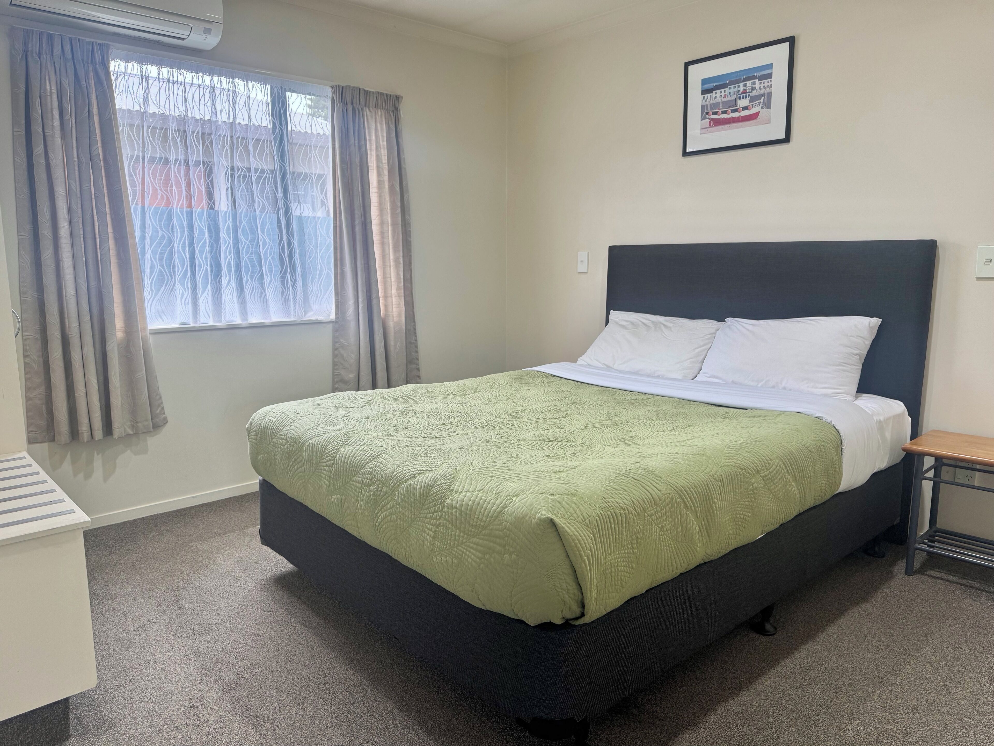 One Bedroom | Individually decorated, desk, soundproofing, iron/ironing board