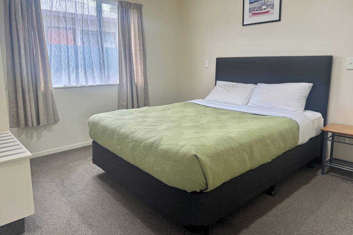 Decoración personalizada, escritorio y sistema de insonorización