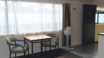 Studio | 1 bedroom, individually decorated, desk, soundproofing