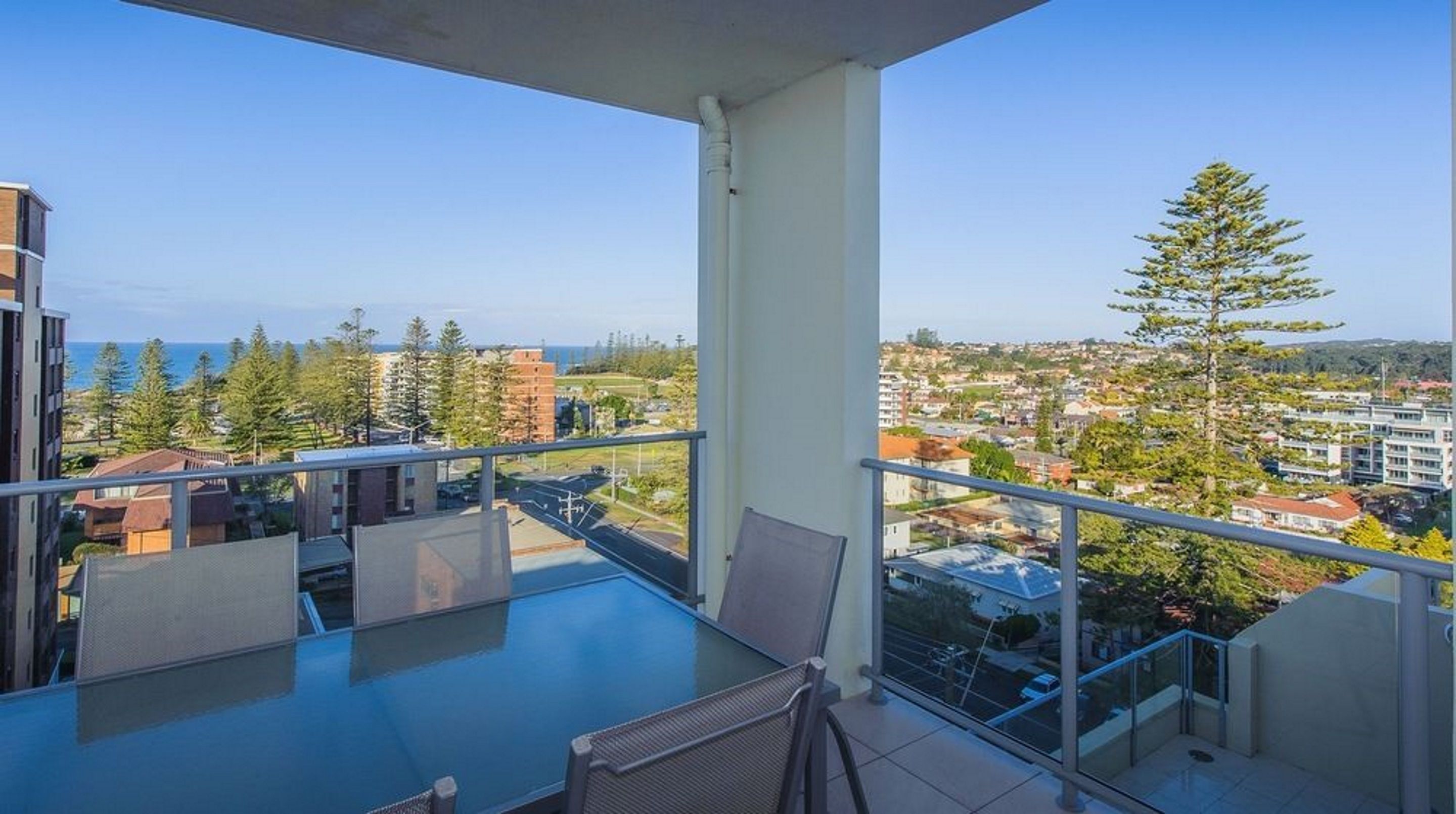 three bedroom penthouse | balcony