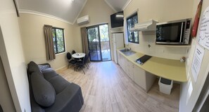 Smart TV 40 pulgadas con canales de televisión vía satélite, Netflix