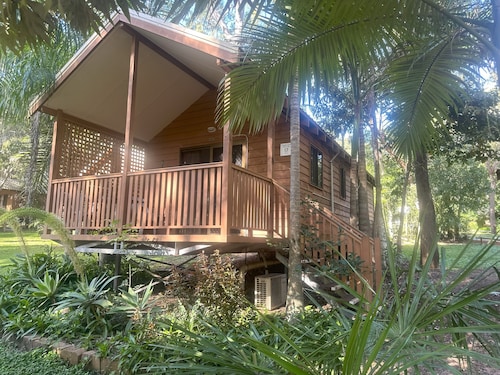 1770 Holiday Village