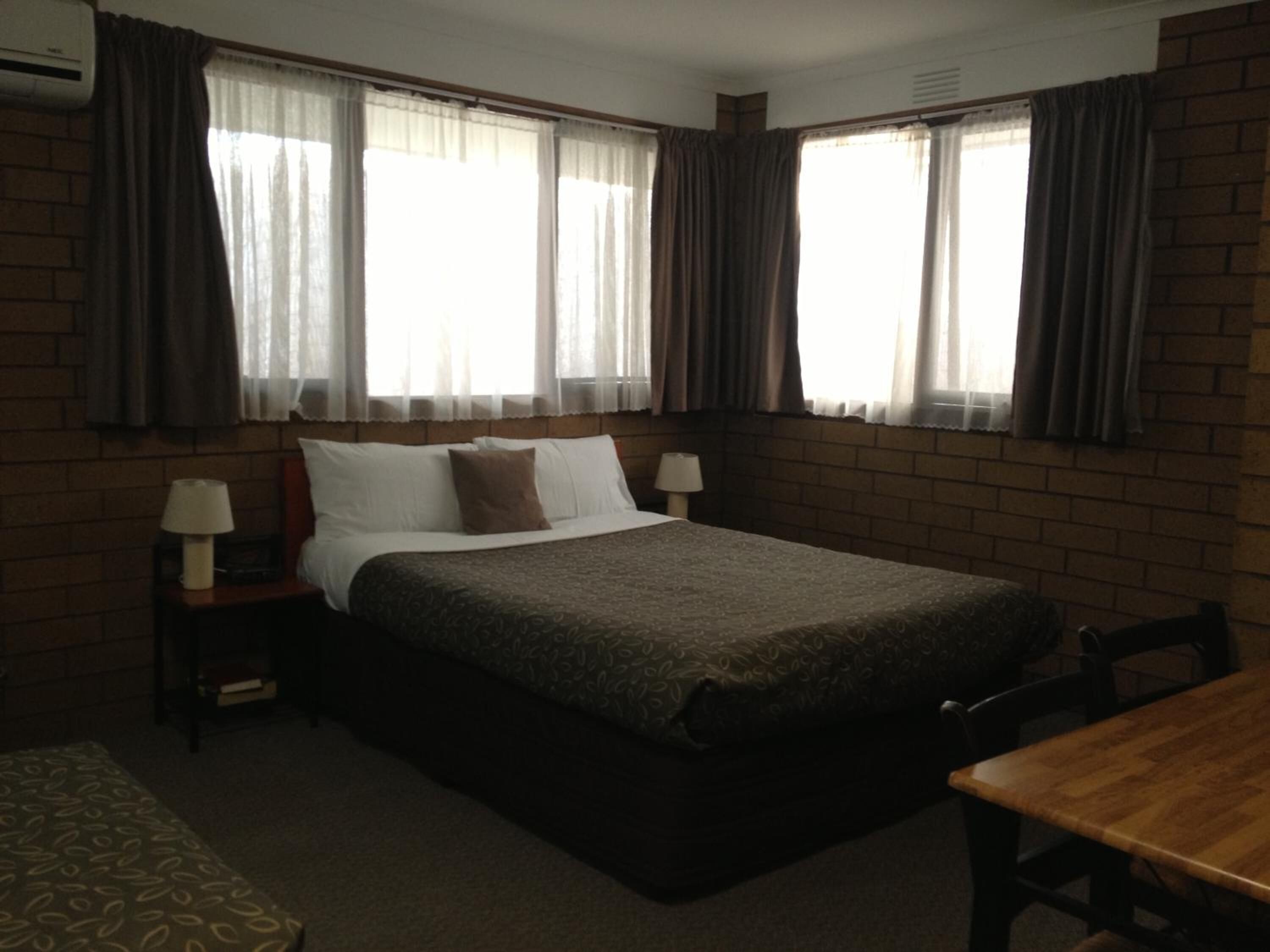 Photo - Rippleside Park Motor Inn