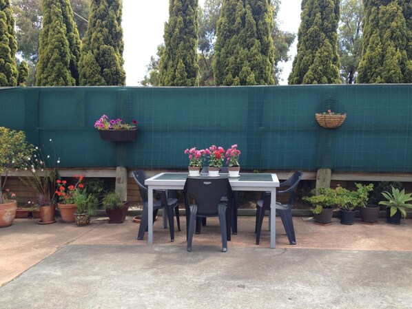 Balcony - Rippleside Park Motor Inn (Drumcondra)