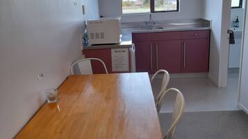 Standard Suite, 2 Bedrooms, Non Smoking, Kitchen ( 2 King beds) | Private kitchen